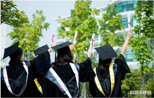 卓越|“近半学生中考被强制送职高”刺痛无数人：追求卓越，接受平凡