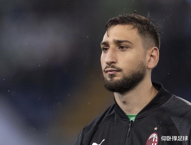 多纳鲁马▲意媒：多纳鲁马不确定和AC米兰续约，降薪是他无法接受的