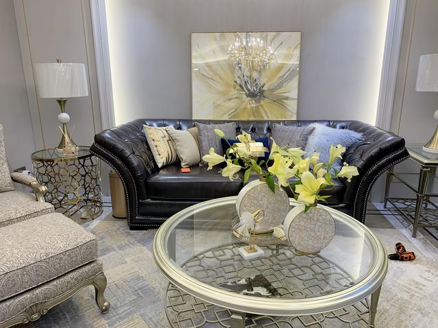 ：为什么老师傅都说要“轻装修重装饰”？看完她家终于有答案了！