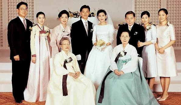 豪门|21岁嫁入豪门后，她卷走1000亿离婚，逆袭成霸总和影帝热恋：真·大女主！