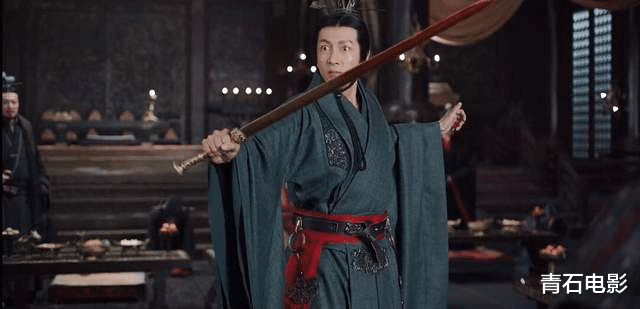 强行“扮嫩”的8大明星:刘恺威周迅上榜,有人差43岁也敢演 强行“扮嫩”的8大明星:刘恺威周迅上榜,有人差43岁也敢演