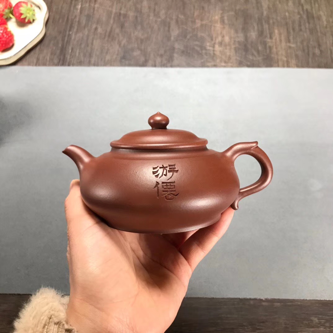 []紫砂壶光货素器，带你感悟光货之美