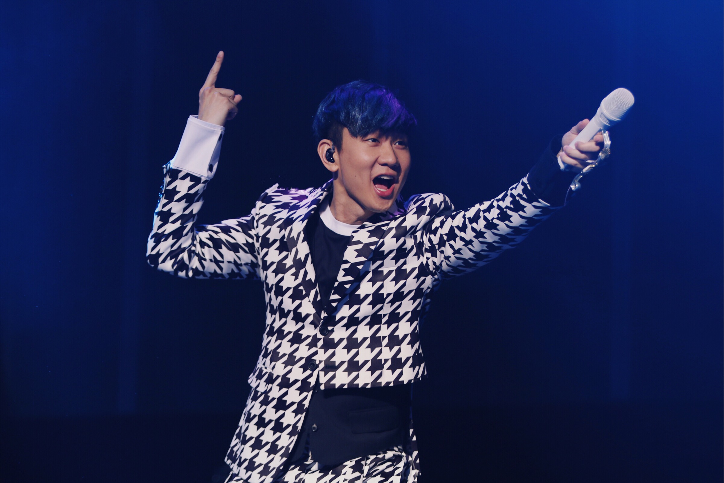 谭维维|谭维维:我羡慕流量歌手。