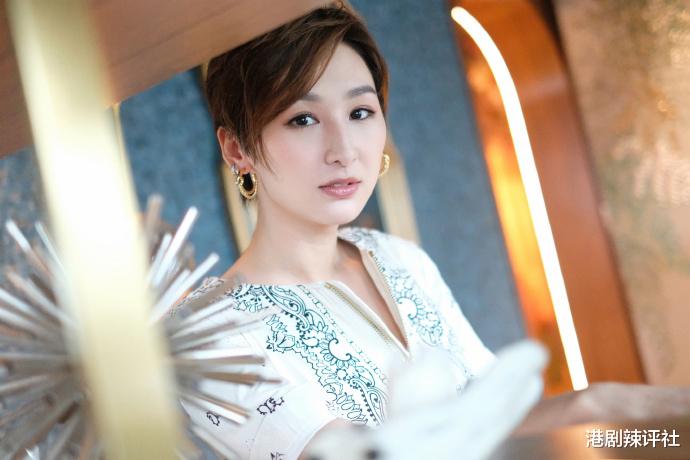 高海宁|四剧连播仍不敌对手强劲，高海宁封后受阻，蔡思贝黄智雯来势汹汹