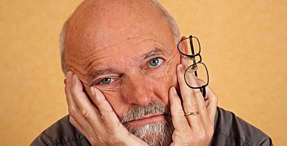 脑梗|晚上睡觉时，身体3处发麻，身体或“警告”你脑梗要来了，别大意