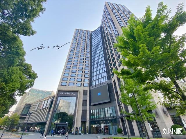 [六盘水]苏州“最尴尬”的商场，来自台湾，曾经人满为患，如今却门庭冷落