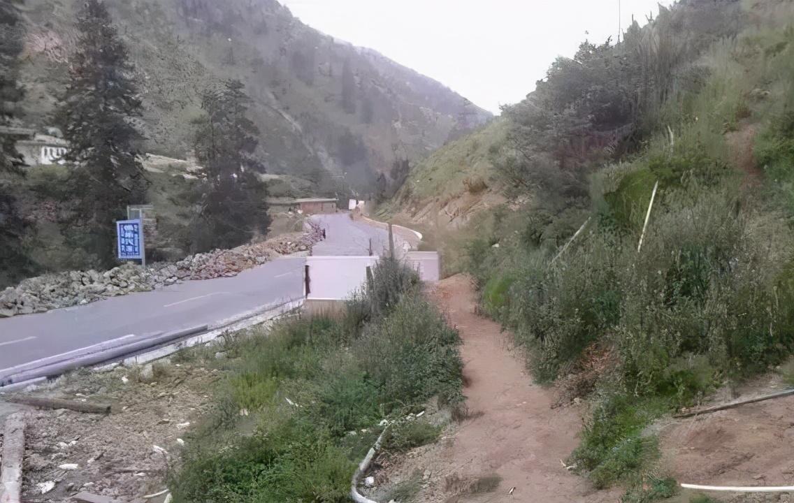 五台山|西藏别具一格的厕所：想去西藏，先克服历史悠久的“藏式旱厕”