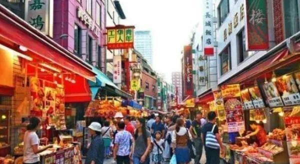 美国|美国下令“清空”华人区，10万华人怎么办？联合国称赞中国做法