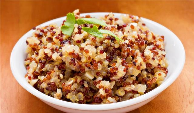 【血糖】糖尿病怎么吃餐后血糖才能不过7?你的理解真的对?看专家的理解