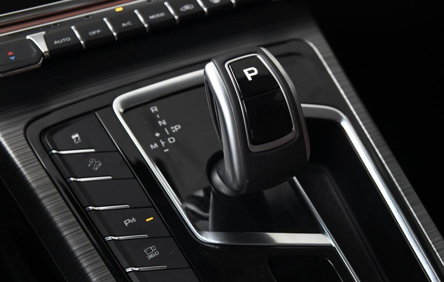 吉利博越：开过哈弗H6 Coupe，再开吉利博越，车主：用事实说话