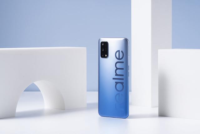 红米手机|矛头直指红米？Realme Q2系列亮相，看看最大遗憾是啥