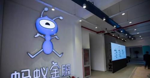 阿里巴巴|马云有多高明？一个决定让美国人损失万亿，还摆脱了别人的控制！