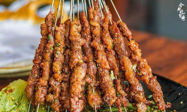 炸鸡@教你4款万能烧烤酱汁，在家做出比烧烤店更好吃的烧烤，赶紧收藏