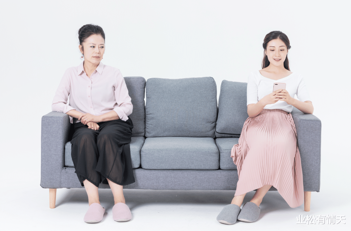 “那是我的房子”老人阻止卖房，被晚辈训斥