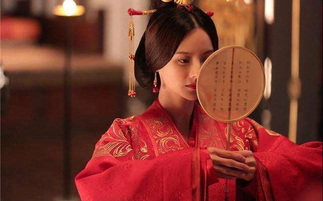 【曹操】“一女乱三曹”一已婚女子究竟有何魅力竟惹得曹操父子三人大打出手？
