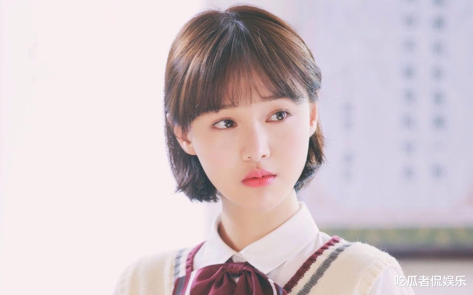 郑爽|郑爽或引发内娱大动荡，圈内艺人一反常态，无一人敢支持官媒声明