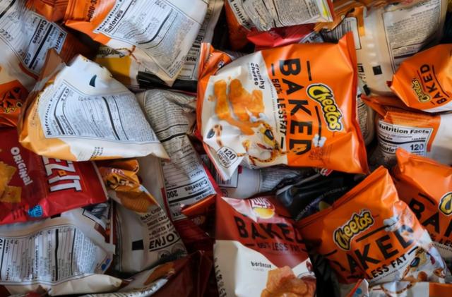 肠胃|减肥不必饿肚子！十种低热量零食，助你度过减肥地狱