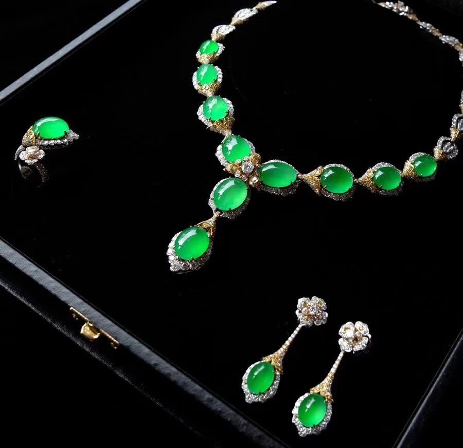 翡翠|你知道翡翠的镶底有几种吗？超实用建议收藏