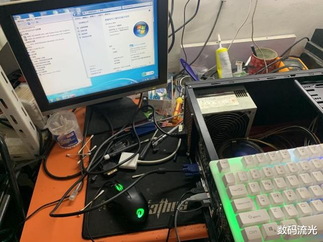 主板|面包店门口捡到一台主机，开机那一刻让我失望，结果没让我失望！