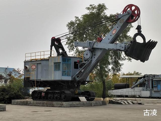 抚顺|中国第一大露天煤矿：日本曾霸占40年，掠夺近两亿吨，如今成景点