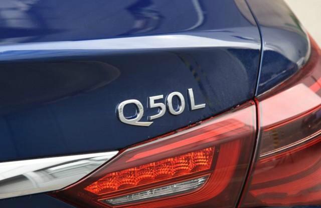 【英菲尼迪Q50L】英菲尼迪放下尊严!从29万跌到23万,后驱2.0T破百7.0S,却没人要