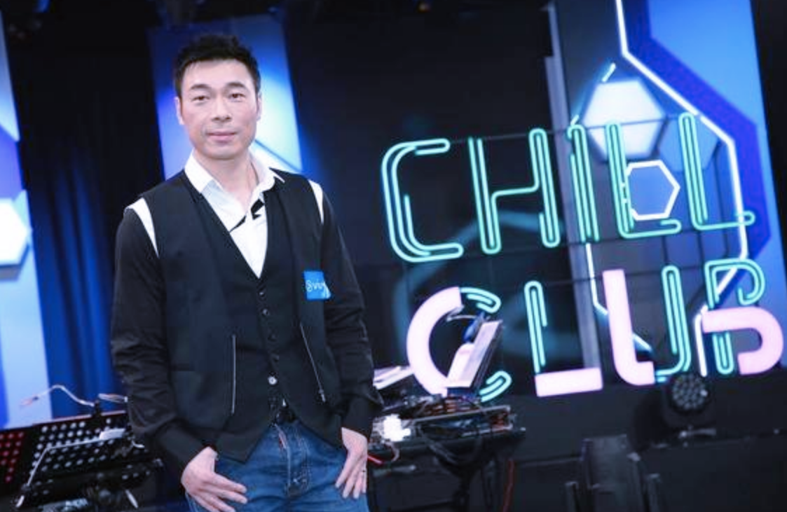 奶果的妈咪 黄心颖被冷藏一年终于放弃？8000豪宅等待卖出，港媒爆其将出国定居