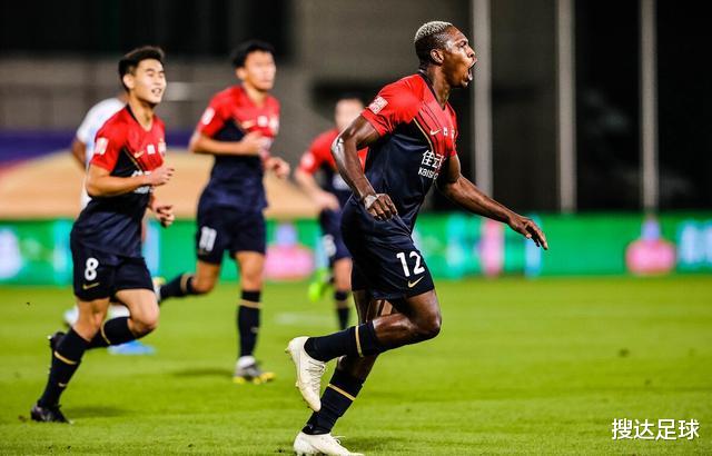 中超|从2-0到3-2！中超土豪为这一场胜利等待3年，球员激动落泪