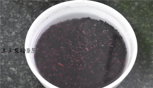 「紫米」早餐就爱这一口，特抗饿，吃一个就饱了，冷热都美味，孩子超爱！