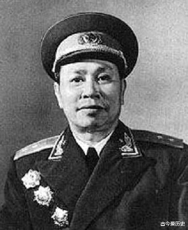 邱会作|开国中将被判16年,晚年想回老家提一要求:我能住县委招待所吗?