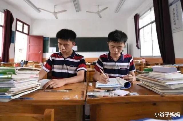 清华大学|双胞胎学霸被北大清华录取,父亲坦言:小学阶段尤为关键,要抓住