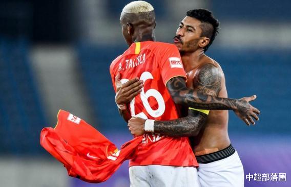 广州恒大|恒大第一射手换人!中超最强后腰轰第7球,反超韦世豪,淡定庆祝