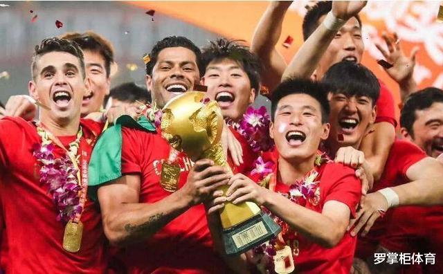 上海上港@意想不到！疫情之下中超一球队成最大获益者，主力续约迎利好！