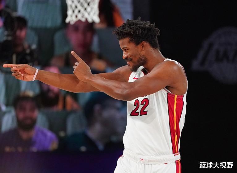 勒布朗·詹姆斯|40+13+7！詹姆斯和巴特勒对飙！创74年炸裂纪录，成历史第一人