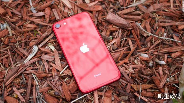 「跑分」新款iPhone SE跑分出炉,不如iPhone11,被骁龙865碾压!