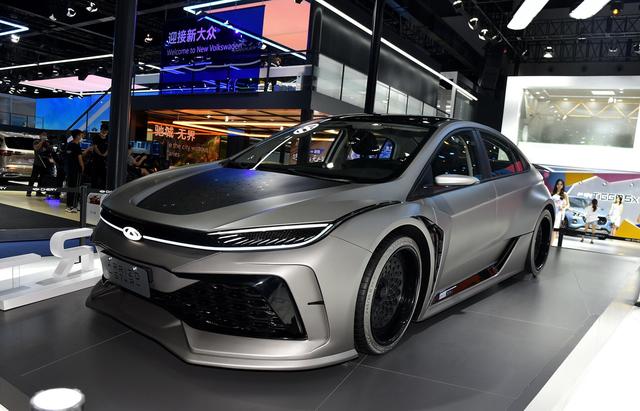 本田凌派|奇瑞甩出王炸：新艾瑞泽比思域帅气，预售7万，1.5T+6AT真霸气！