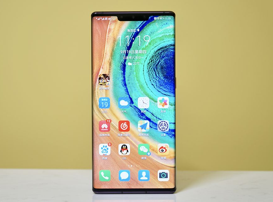 「苹果」国产“发威”，苹果疯狂降价，六千多暴跌一半，反正我不买