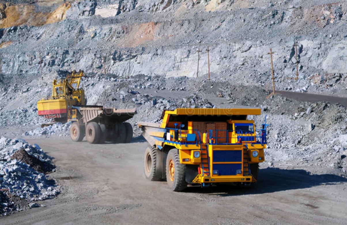 央行|全球“最大铁矿”开发权被中国拿下！年产1亿多吨，澳洲这下慌了