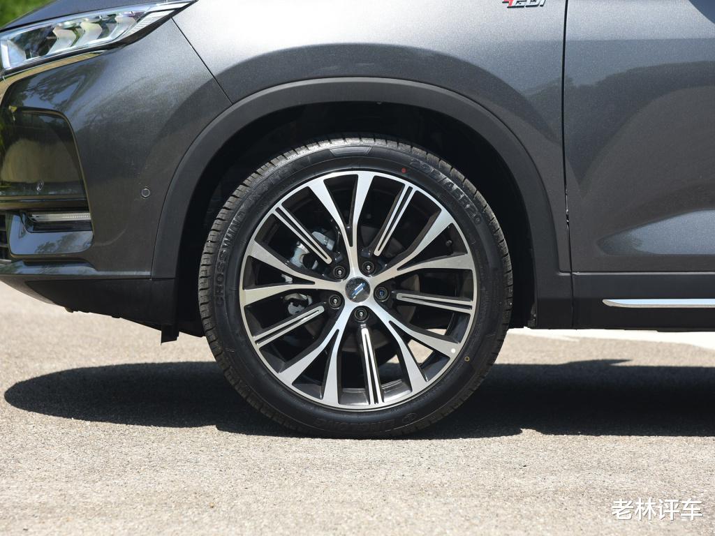 欧尚x7|“中国制造”的骄傲！隔音静如太空，每公里油钱4毛2，关键7.77万