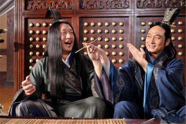 『孙膑』庞涓在孙膑脸上刺字，并挖掉其膝盖骨，孙膑在复仇的时候有多狠？