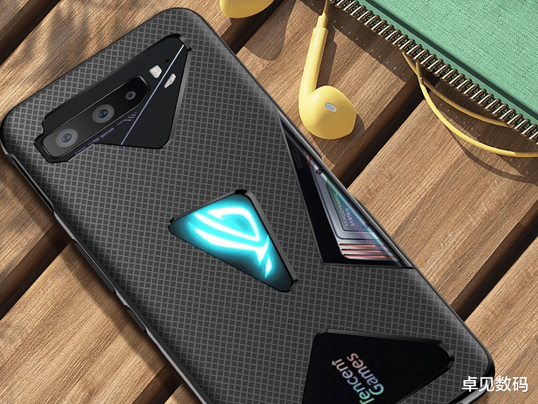 |华硕火力全开，强悍骁龙865旗舰快速下降，6000mAh电池备受称赞！