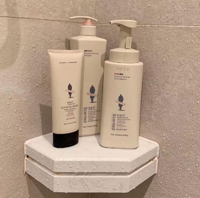 『洗发水』早被加入“黑名单”的洗发水：海飞丝越用头屑越多，阿道夫很痒