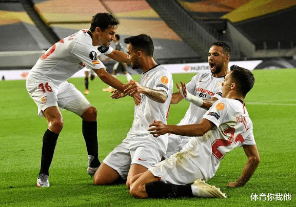 曼联|曼联1-2出局有2罪人！浪费机会+防守漏人，还冲费尔南德斯发火？