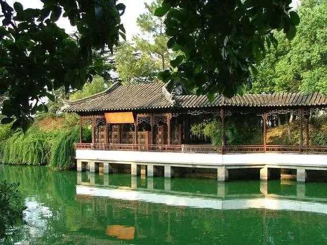 【厦门大学】聊聊心中国内最美的十所大学