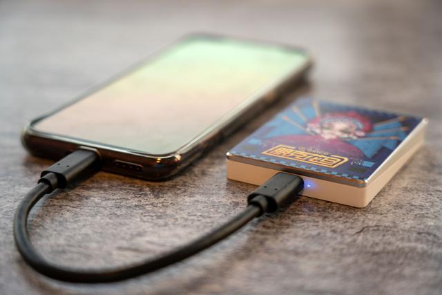 固态硬盘|ORICO把移动固态硬盘玩出新花样，颜值体验都不错