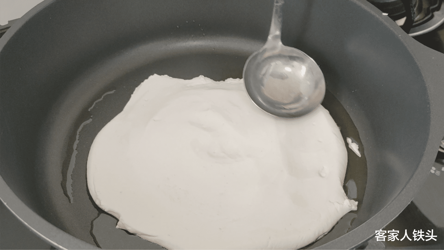 芝麻|客家鸡胫粄，一个快要失传的手工美食做法，吃一口回味无穷，真香