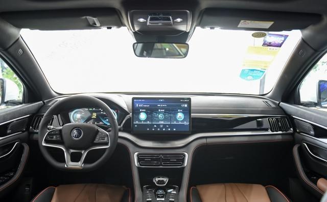 长安CS75|手握10万，比亚迪宋PLUS和长安CS75 PLUS哪个好？对比后就知道