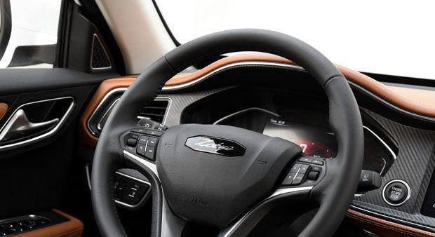 『SUV』堪称最便宜SUV，售价4.59万比宝骏510大，CVT自动挡仅5.59万