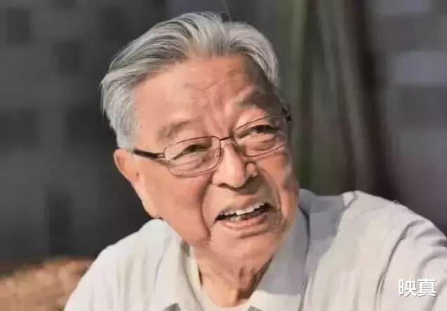 映真|褚时健:一生跌宕起伏,曾因贪污入狱,74岁再创业,挣下亿万家产