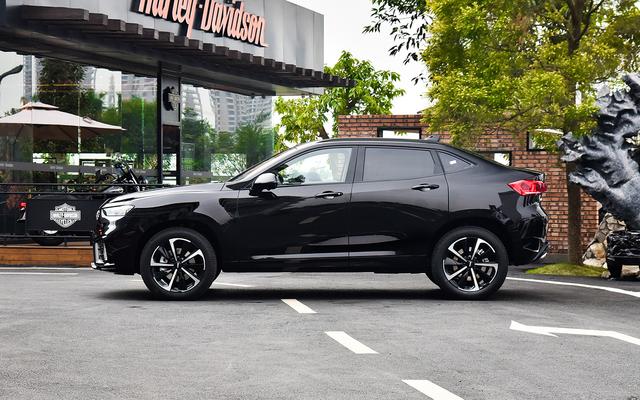 SUV▲都在模仿宝马X6？9款国产轿跑SUV大横评，谁家能更讨你欢心？