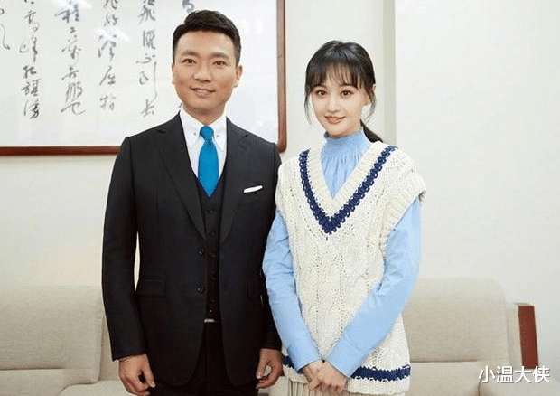 康辉▲\消失\62天后康辉终于现身，当着董卿面落泪，3位\挚爱\离世成遗憾